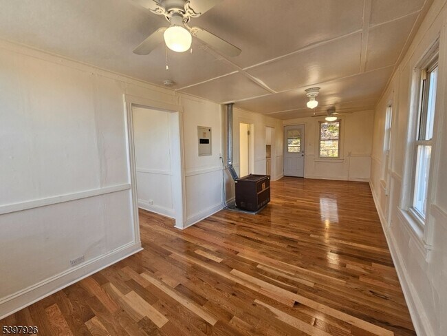 Foto del edificio - 95 Cannonball Rd