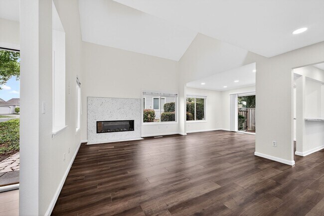 Foto del edificio - Luxury Living in Danville Ranch – Views, Solar & Prime Location!