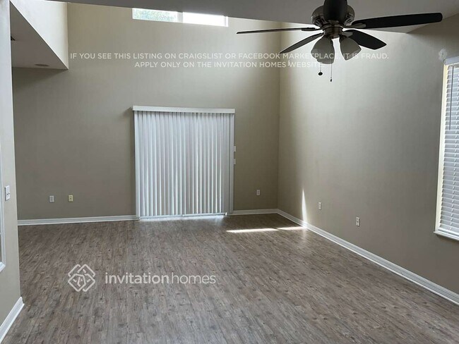 Foto del edificio - 6226 Blue Runner Ct