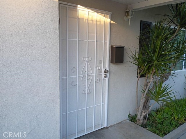 Building Photo - 233 S Minnesota Ave