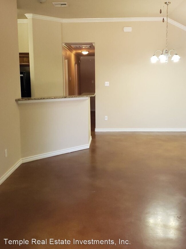 Building Photo - 502-526 Pepper Spring Ct
