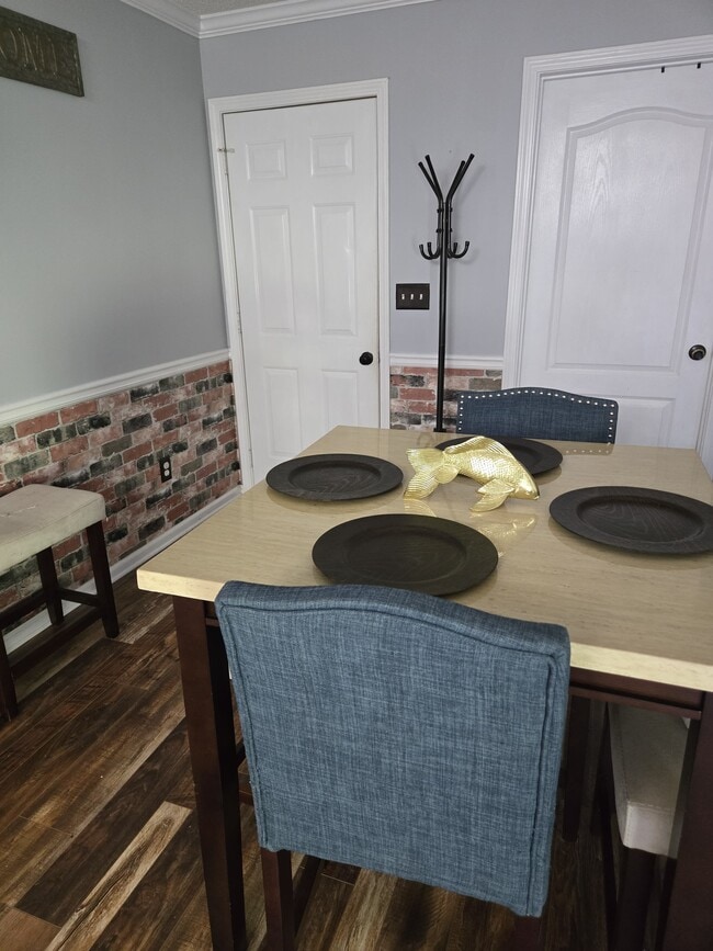 Foto del edificio - 326 Autumn Ridge Trl