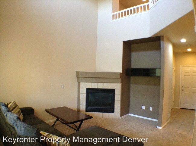 Foto del edificio - 12664 W Bowles Pl