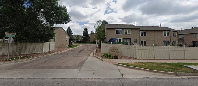 Building Photo - 6303 Colony Cir