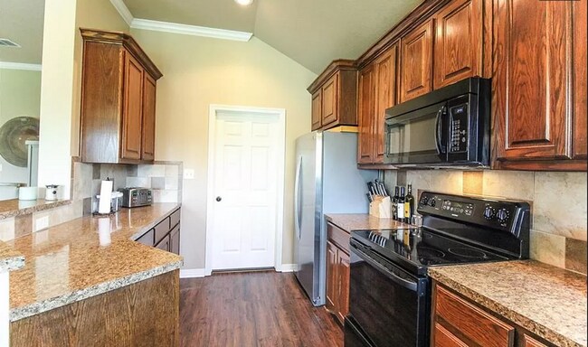 Building Photo - COMING SOON!