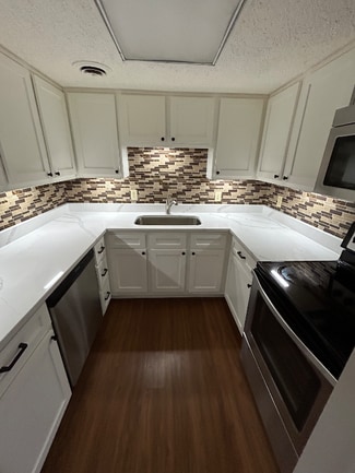 Building Photo - 21 Vaughns Gap Rd