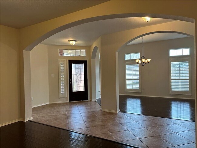 Foto del edificio - 1707 Magnolia Lake Ln