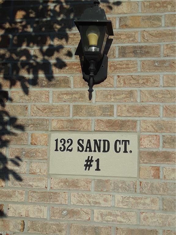 Building Photo - 132 Sand Ct