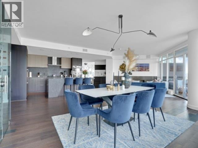 Building Photo - 1372 Seymour St