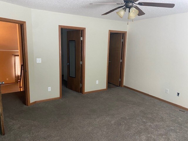 MB - Closet sin cita previa - Mbath - 1302 Westport Beach Way