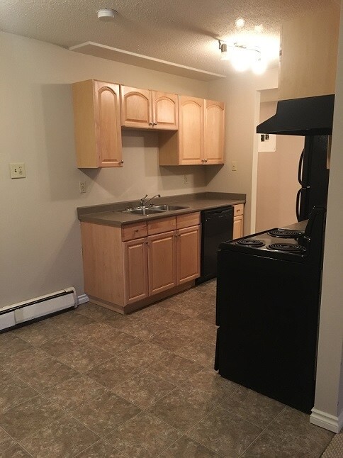 Photo du bâtiment - 2 Bed 1 Bath Unit in Red Deer, AB