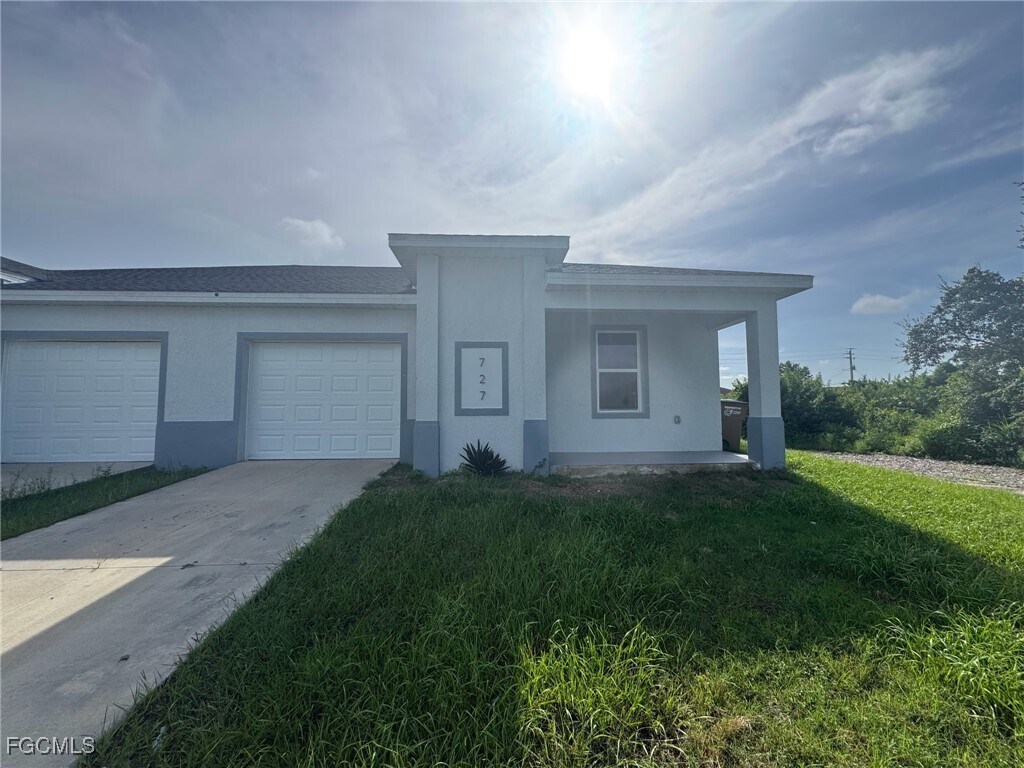 Foto principal - 727 Gordon Ave S