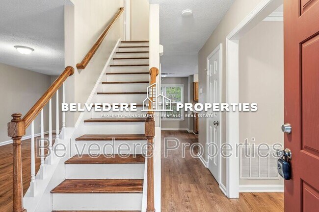 Foto del edificio - 2320 Meadow Gate Dr