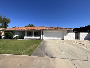 Building Photo - 82152 W Solar Ct