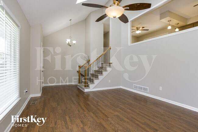 Foto del edificio - 8530 Alden Ln