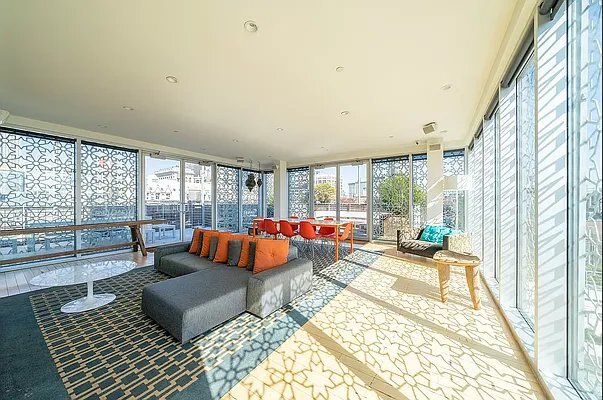 Foto del edificio - 16 W 19th St