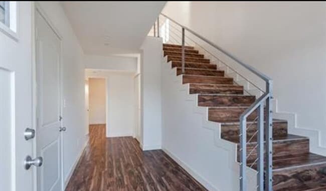 Building Photo - 1765 Hauser Blvd