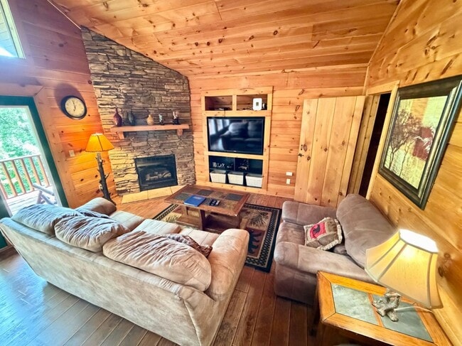 Building Photo - 3852 Katelyns Ln
