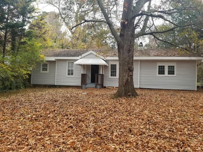 Primary Photo - 6001 High Shoals Rd