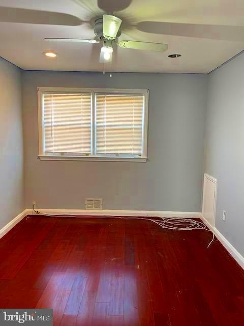 Foto del edificio - 4760 Homesdale Ave