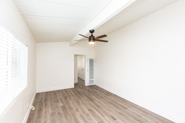 Building Photo - *** OCEANSIDE OASIS 2/1 WITH GARAGE, NEWLY...