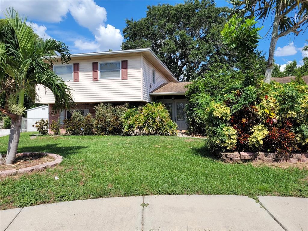Primary Photo - 8402 Blackstone Ct