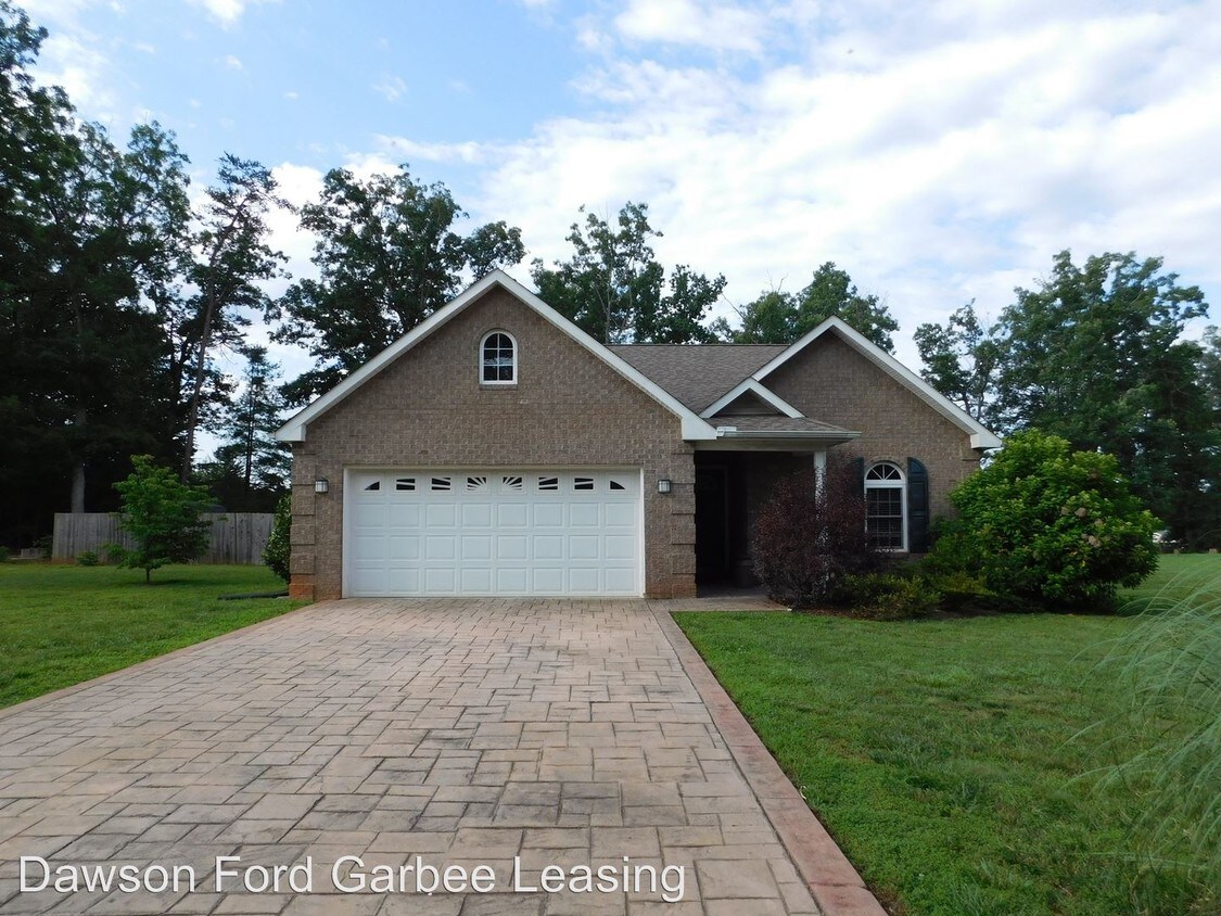 Primary Photo - 161 Soybean Dr