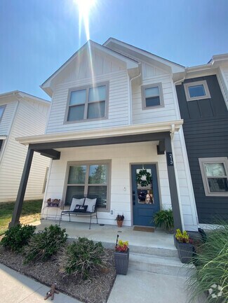 Building Photo - 213 Thompson Park Dr