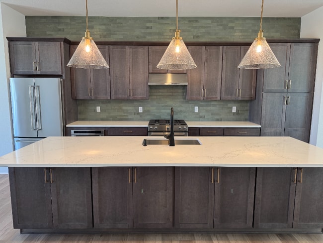 Building Photo - 640 Saddle Dr