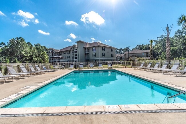 Foto del edificio - Beautiful 2 Bedroom Apartment in Fort Walton Beach!