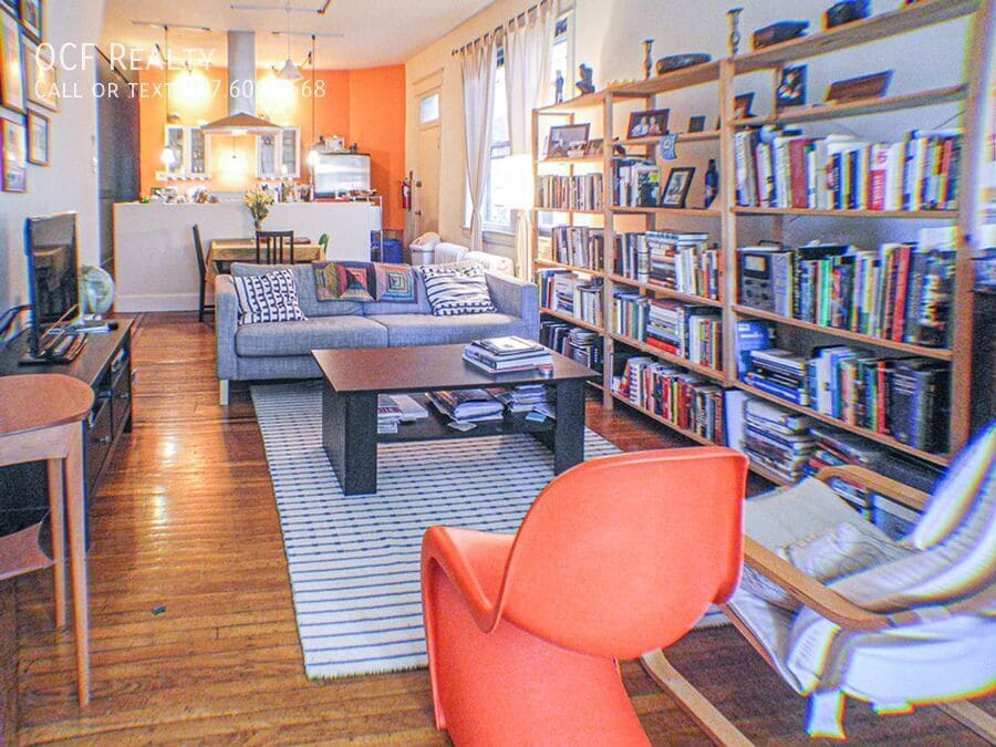 Primary Photo - 4417 Baltimore Ave