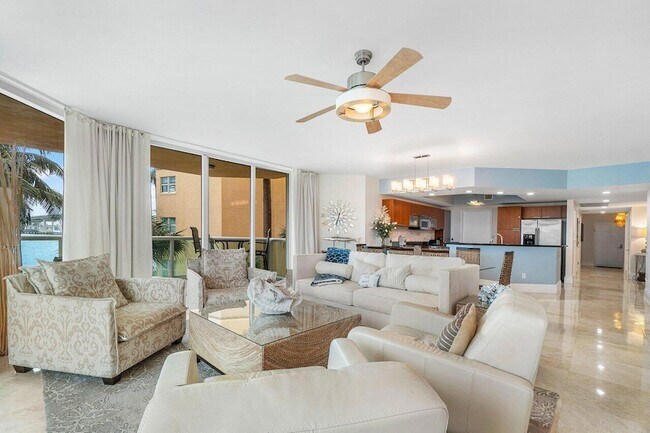 Photo - 2650 Lake Shore Dr Apartment
