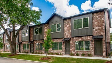 Building Photo - 712 N Olive St