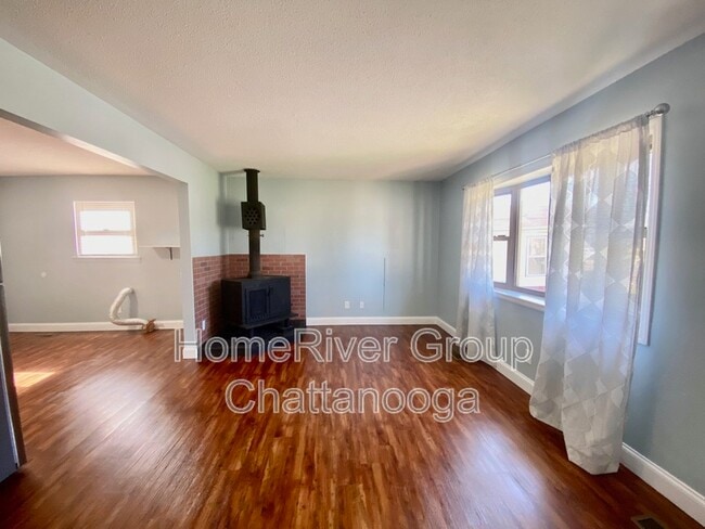 Building Photo - 3602 3rd Ave