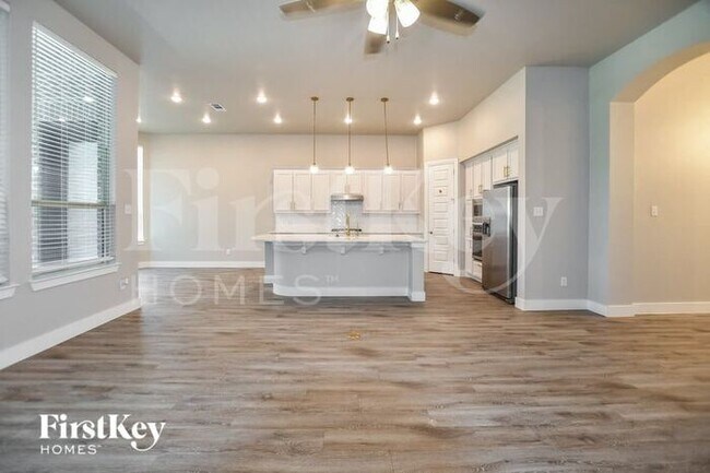 Building Photo - 1609 San Donato Ln