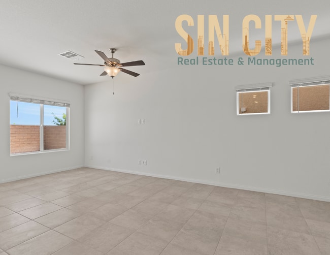 Foto del edificio - 7660 Love Spgs Ln