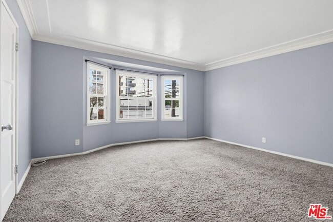 Foto del edificio - 1255 S Crescent Heights Blvd