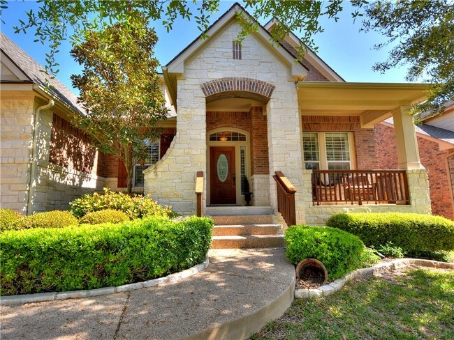 Building Photo - 2408 Tivoli Dr