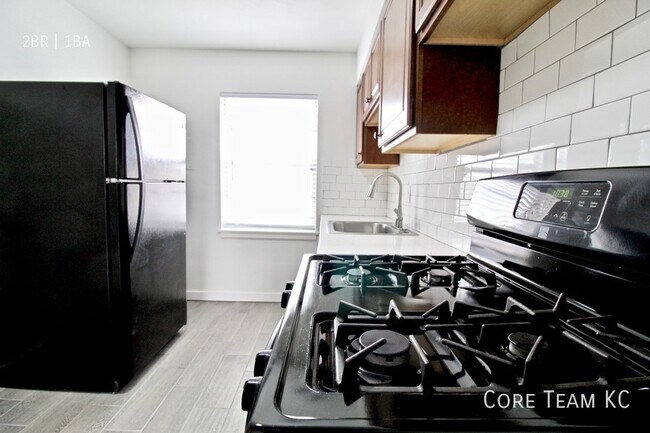 Foto del edificio - 4128 Roanoke Rd
