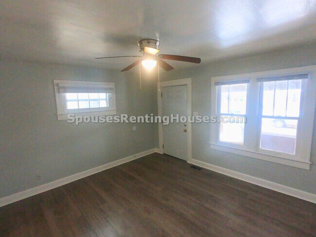 Foto del edificio - 925 N Grant Ave