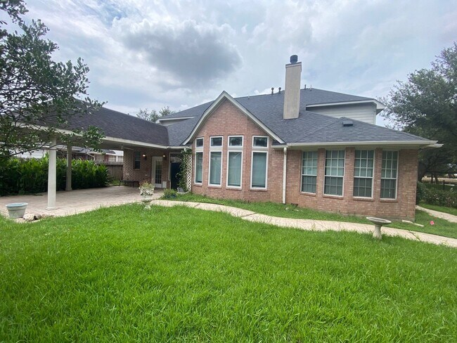 Foto del edificio - 1803 Red Bud Ln
