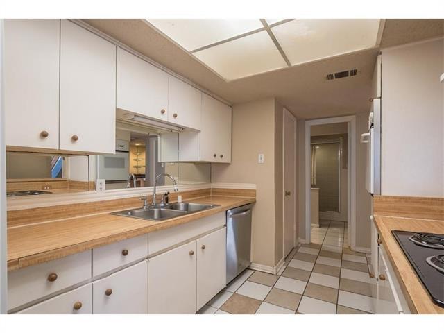 Foto del edificio - 13509 Red Fern Ln