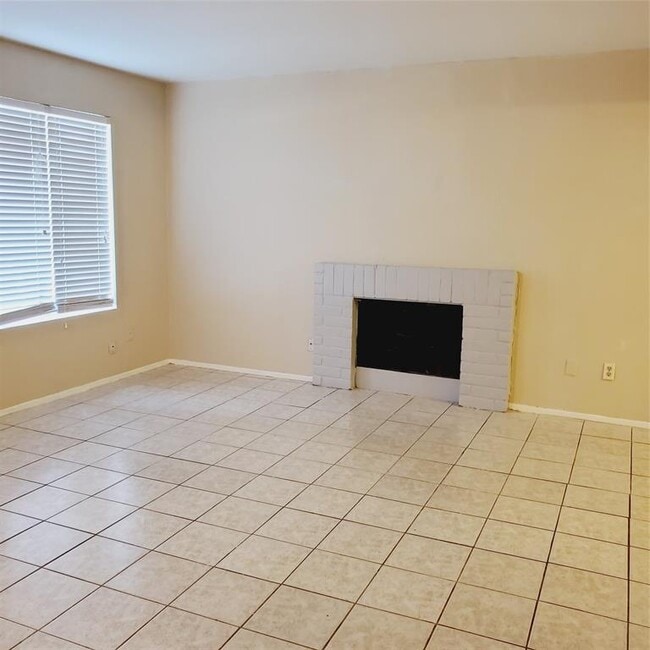 Building Photo - 12511 Ashford Meadow Dr