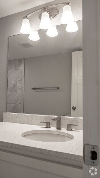 Building Photo - 300 W Pleasure Ave