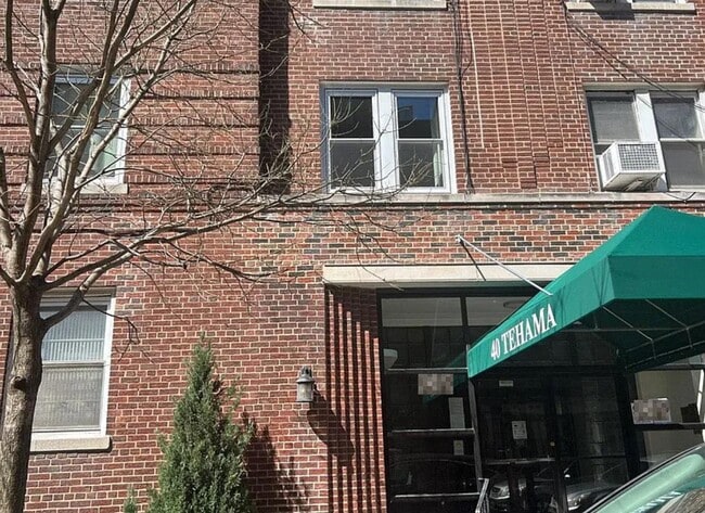 Building Photo - 40 Tehama St