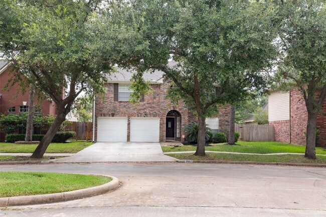 Foto del edificio - 2807 Grants Lake Blvd