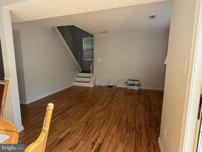 Building Photo - 46361 Columbus Dr