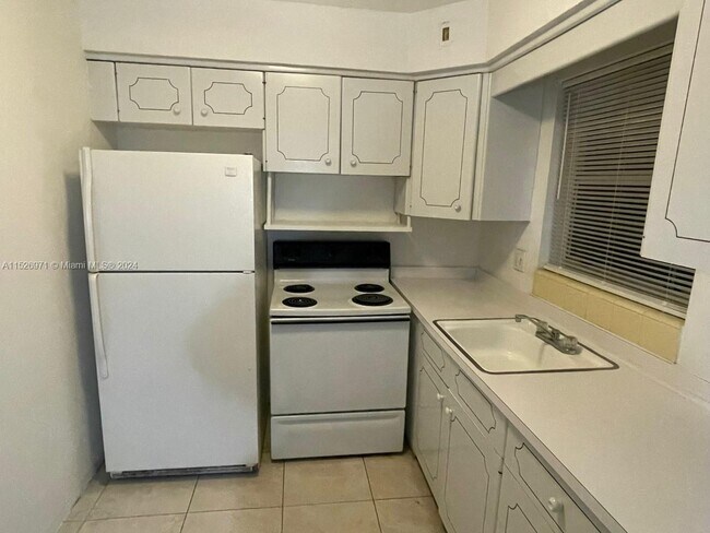 Foto del edificio - 2915 Washington St