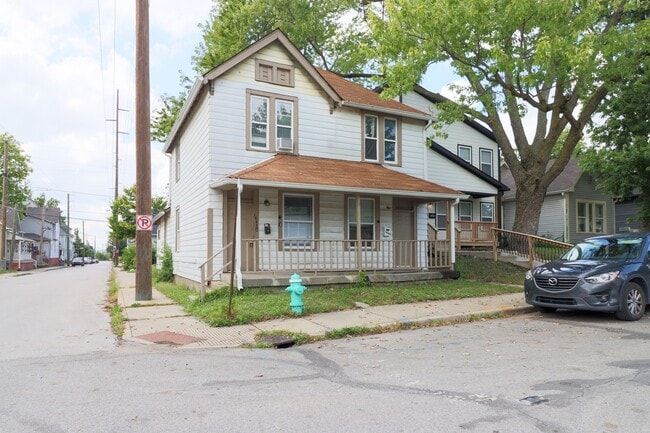 Building Photo - 1668 S Talbott St