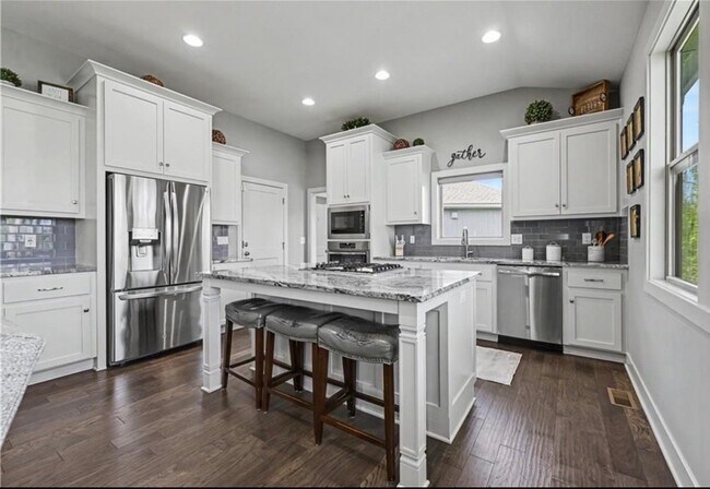 Foto del edificio - 23834 W 126th Terrace